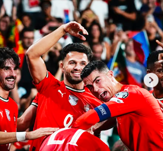 Ronaldo dan rekan-rekannya di Timnas Portugal dalam babak kualifikasi Piala Dunia /Foto: Instagram cristiano